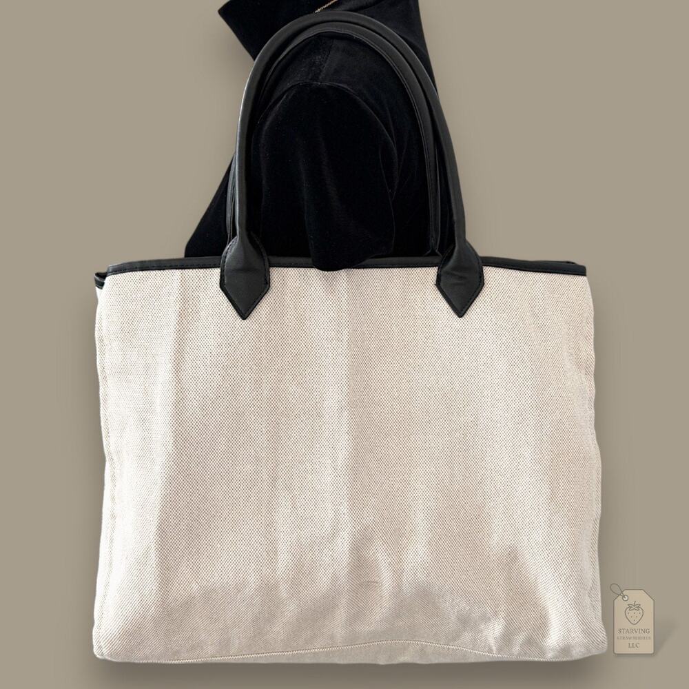 Victoria's Secret 2017 Beige Canvas Tote | Script Logo & Chain - Picture 3 of 7